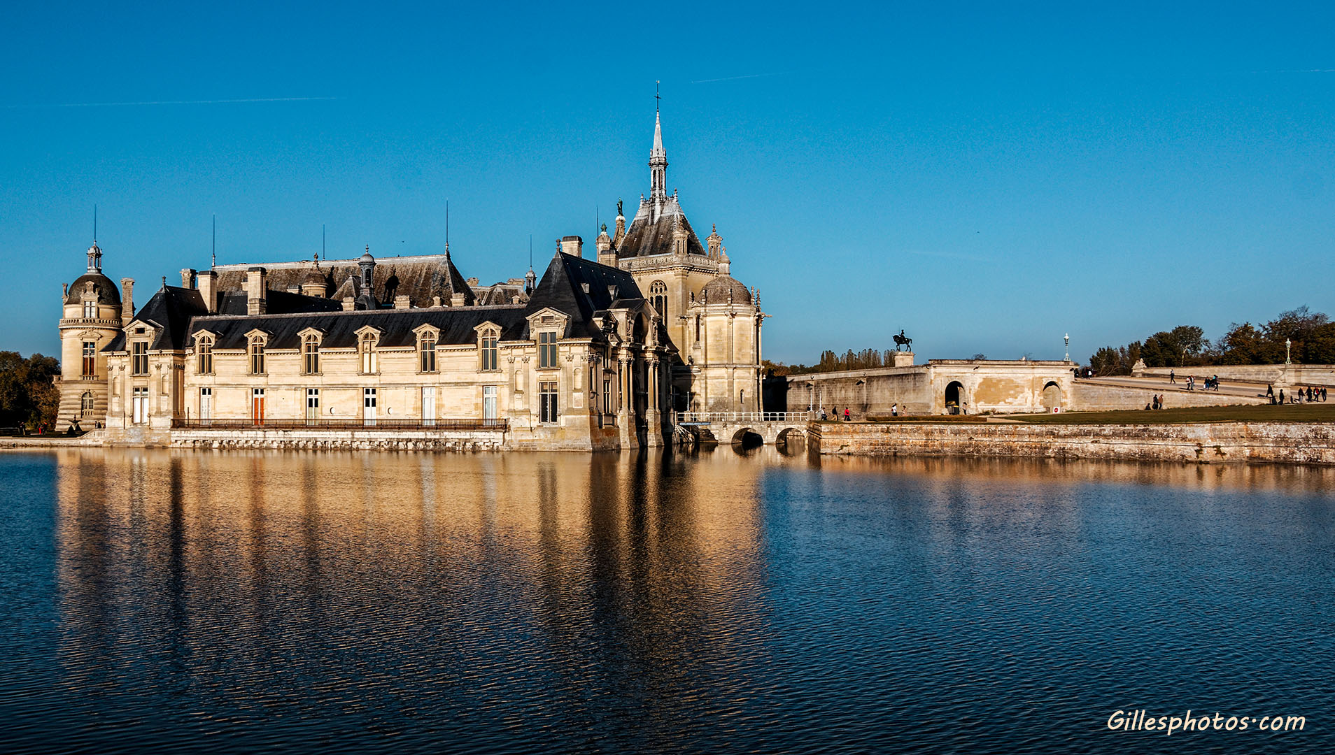 Mars 2021:  Chateau de Chantilly 